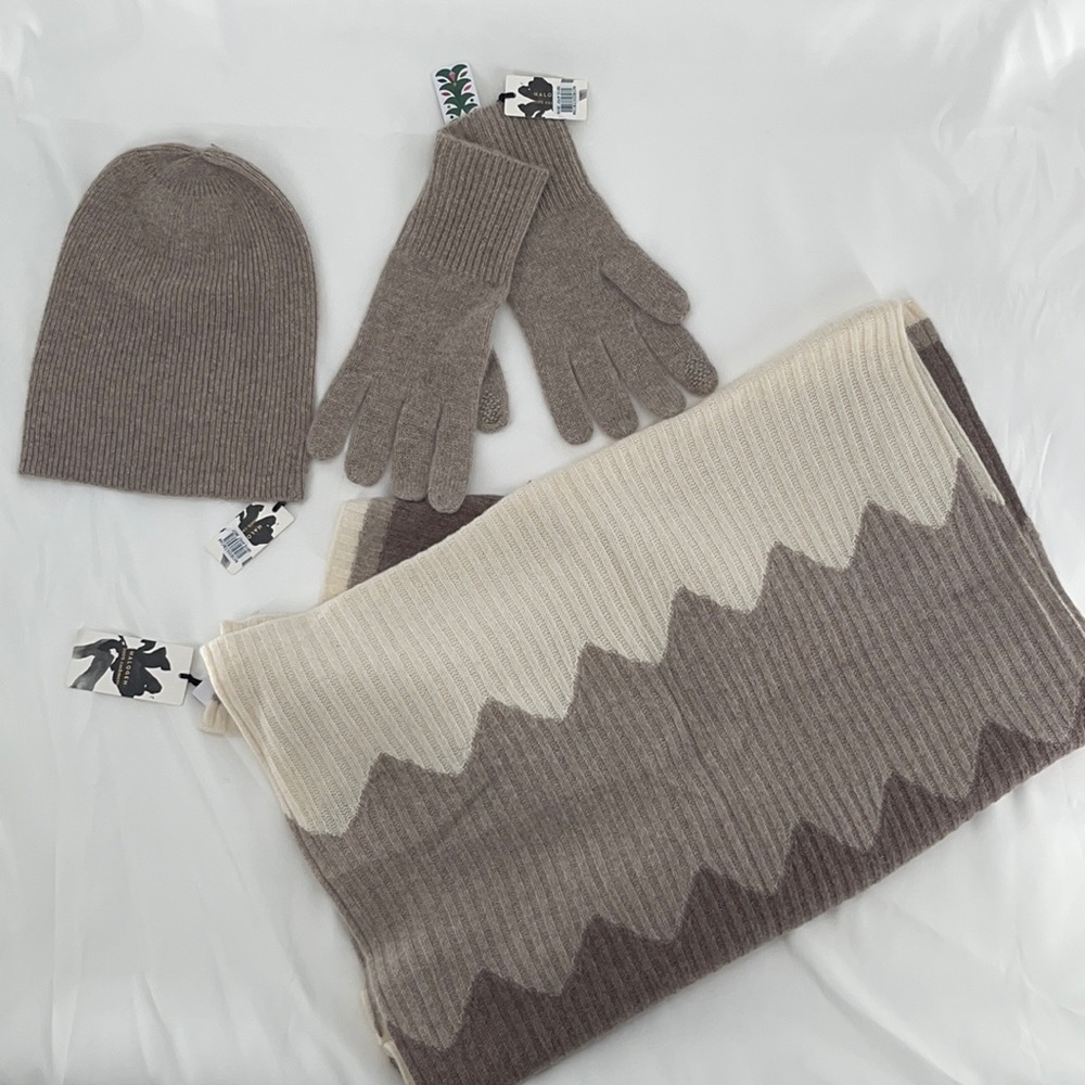 Halogen NWT 100% Cashmere Gloves, Beanie, and Scarf Beige Combo Bundle